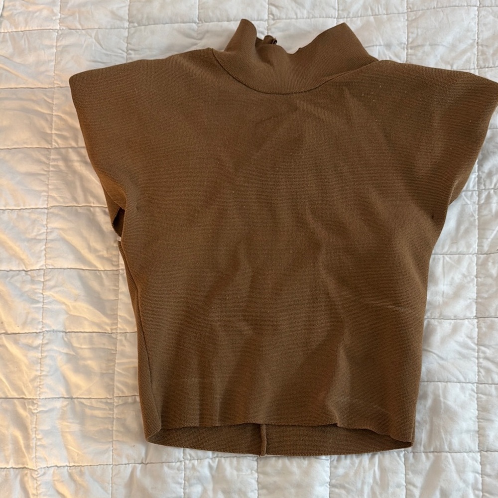 Mock Neck Crop Top